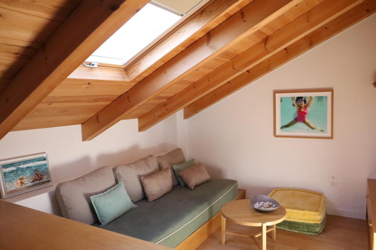 Fos Villa, A Luxe House With Private Heated Pool Galatás Extérieur photo