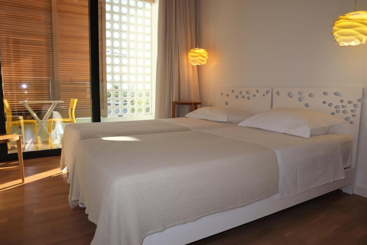 Fos Villa, A Luxe House With Private Heated Pool Galatás Extérieur photo