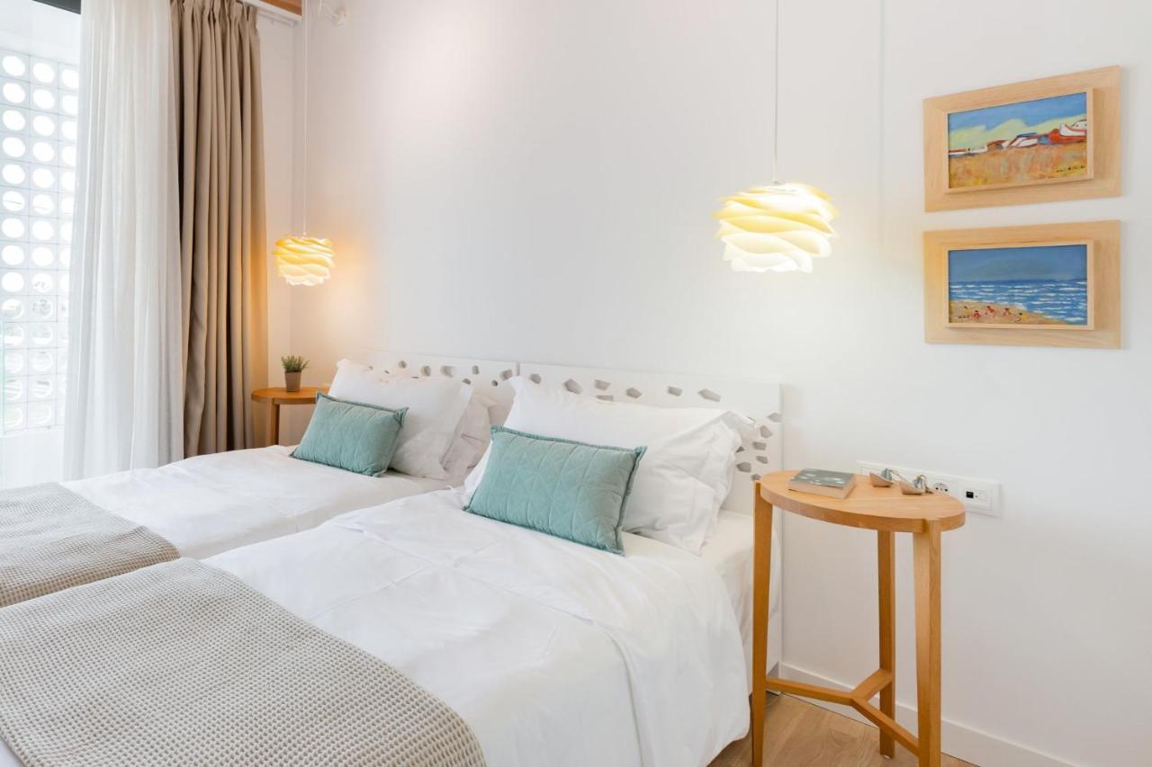 Fos Villa, A Luxe House With Private Heated Pool Galatás Extérieur photo